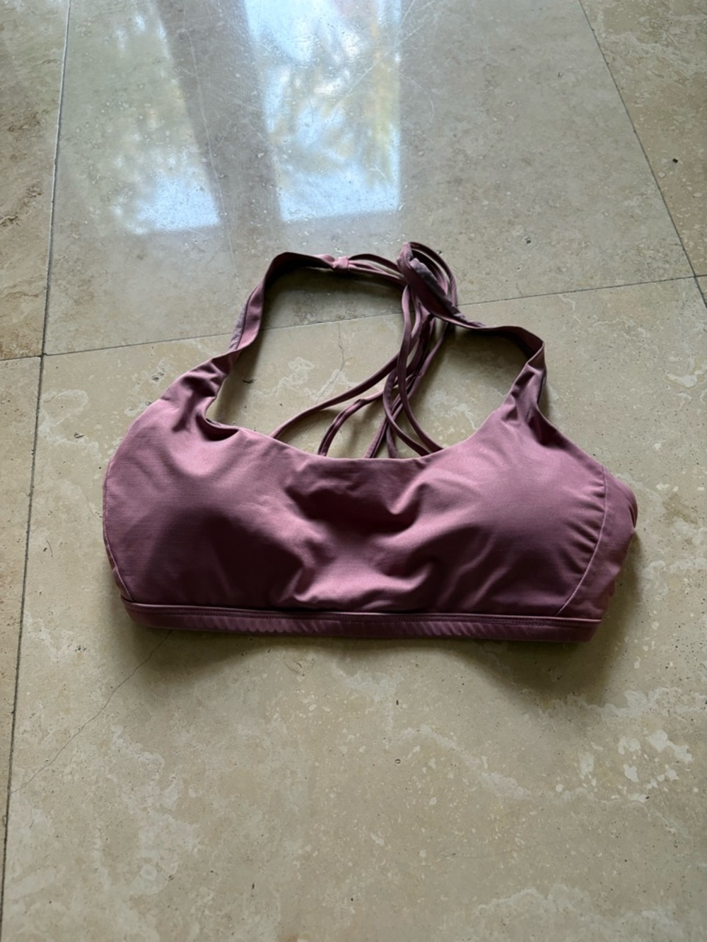 Women's Strappy Sports Bra - Mauve Pink